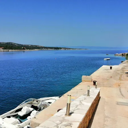 Boni Apartmán Gdinj