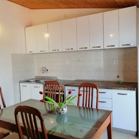 Apartmán Boni Gdinj