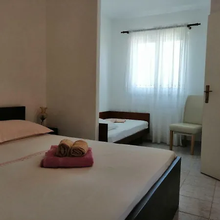 Boni Apartmán Gdinj
